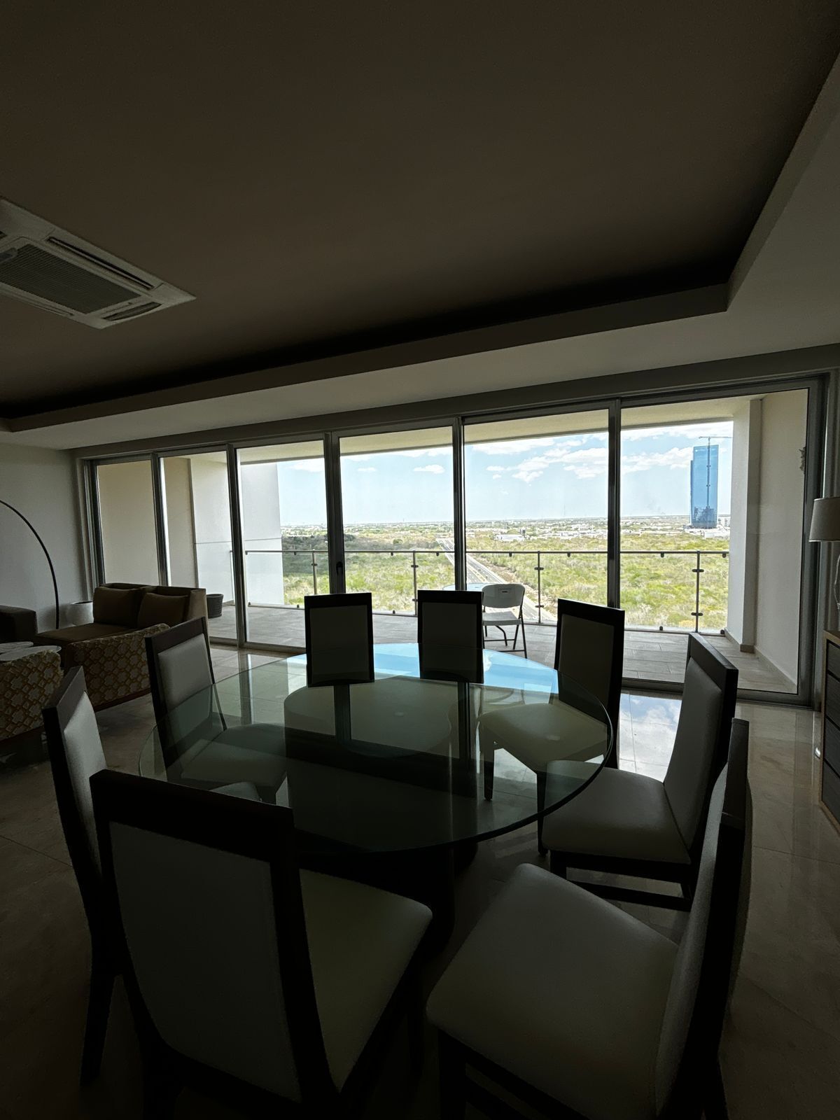 3 de 34: Comedor