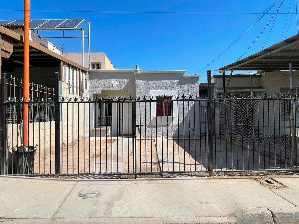 Casa en Villa del Rey Primera Etapa, Mexicali, foto 2 de 12