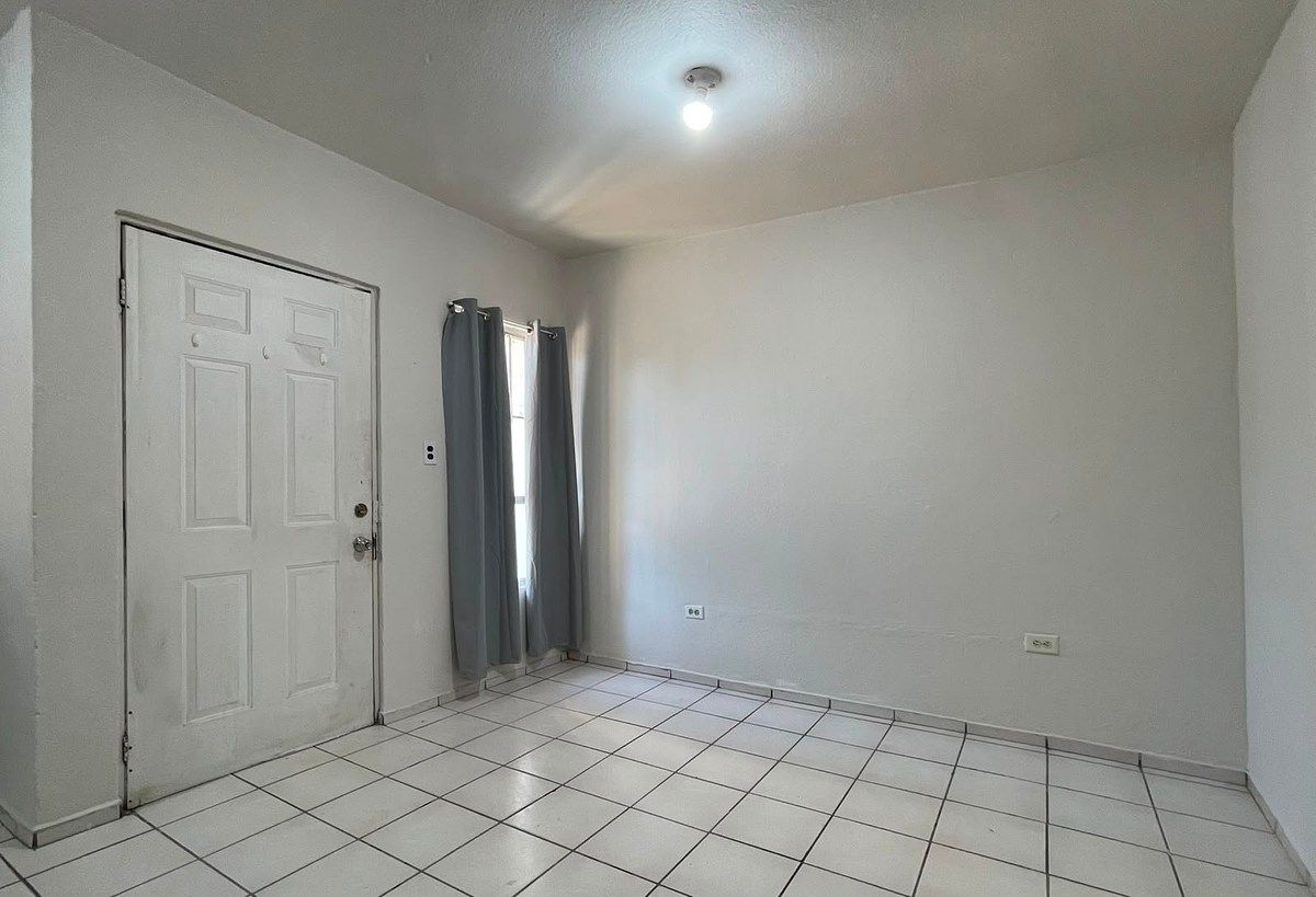 Casa en Villa del Rey Primera Etapa, Mexicali, foto 3 de 12