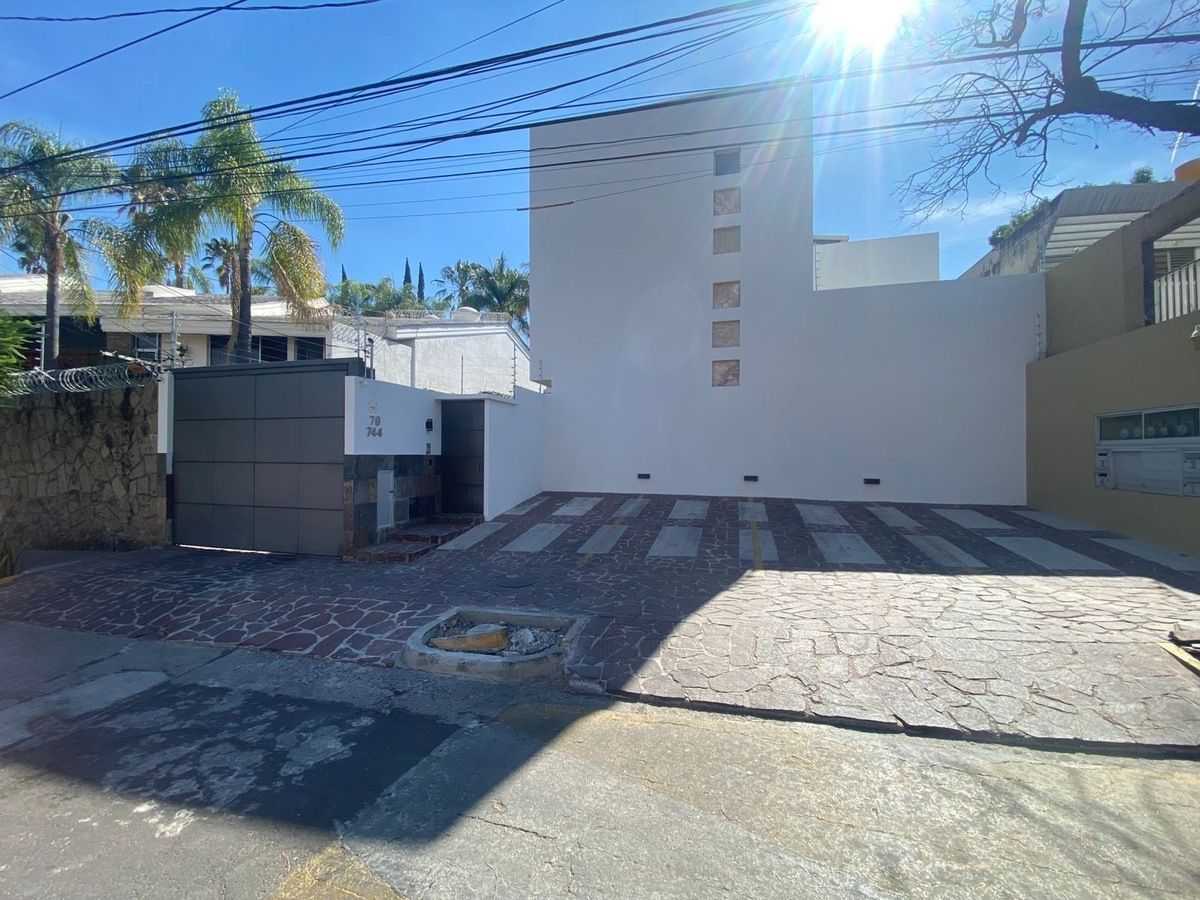 1 de 24