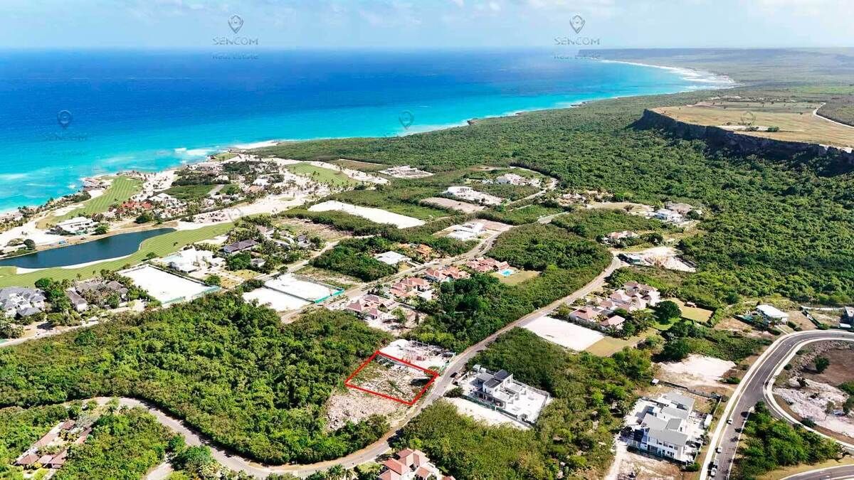 3 de 11: Terreno se vende en Las Lagunas Cap Cana 3