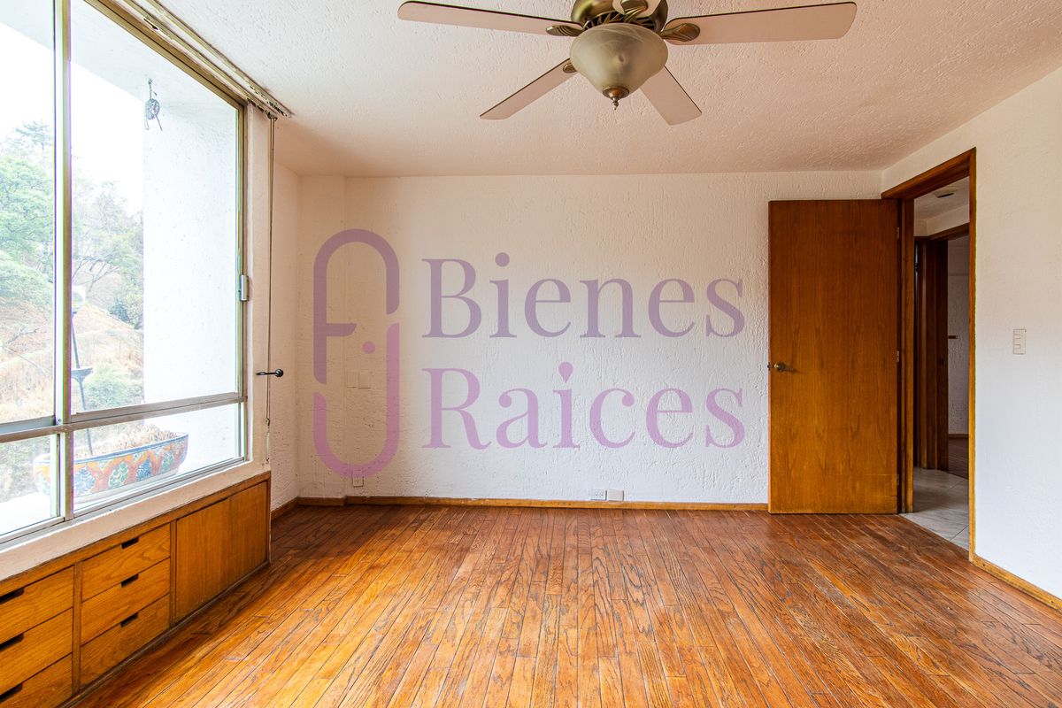 4 de 18