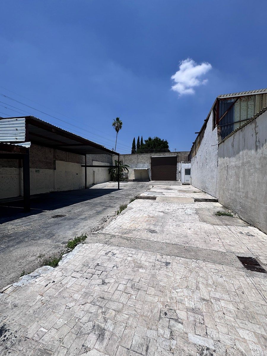 Commercial Storage Unit in El Mante, Zapopan, photo 6 of 20