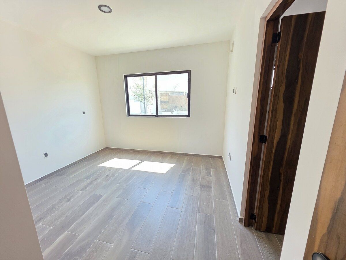 30 of 35: 2DA HABITACION SECUNDARIA