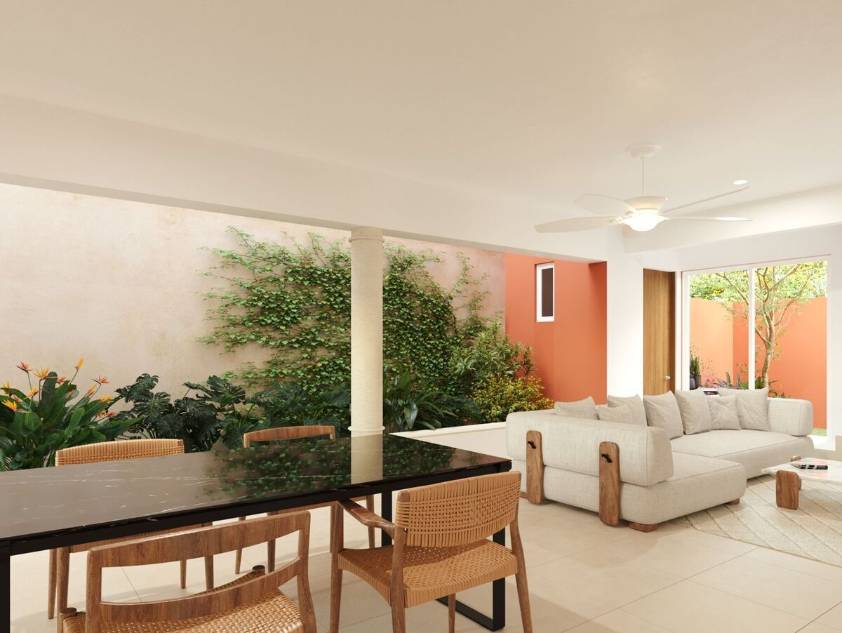 SALA COMEDOR CON GRAN JARDÍN INTERIOR