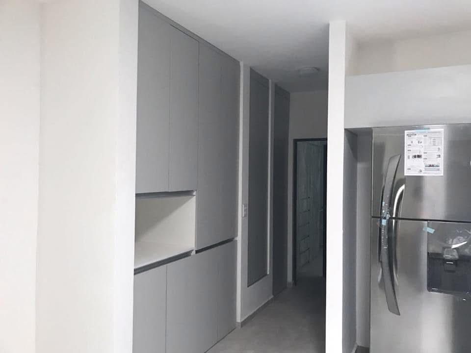 4 of 8