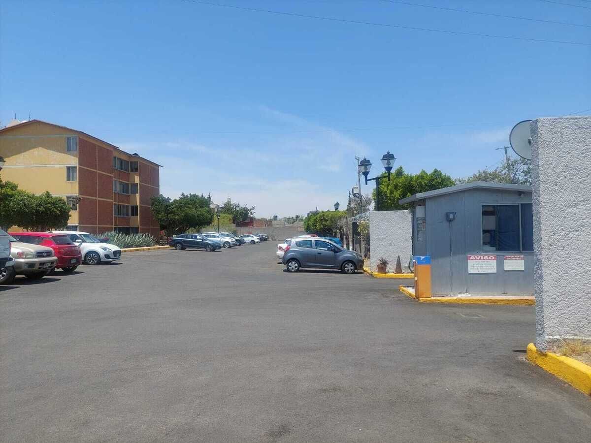 12 de 16