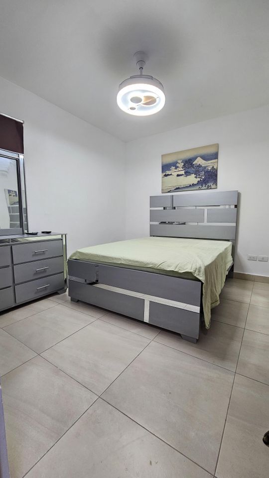 4 de 12: Habitación 2