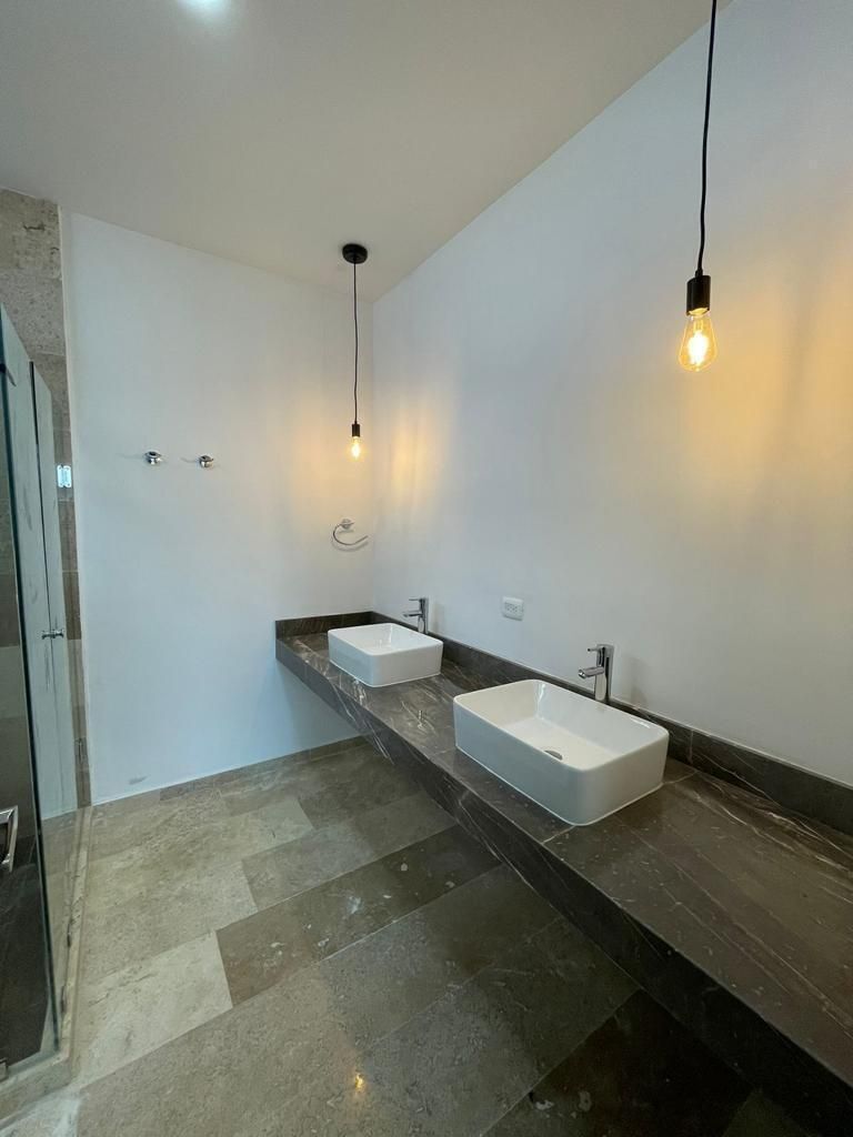15 de 21: Baño, Habitación Prinicpal