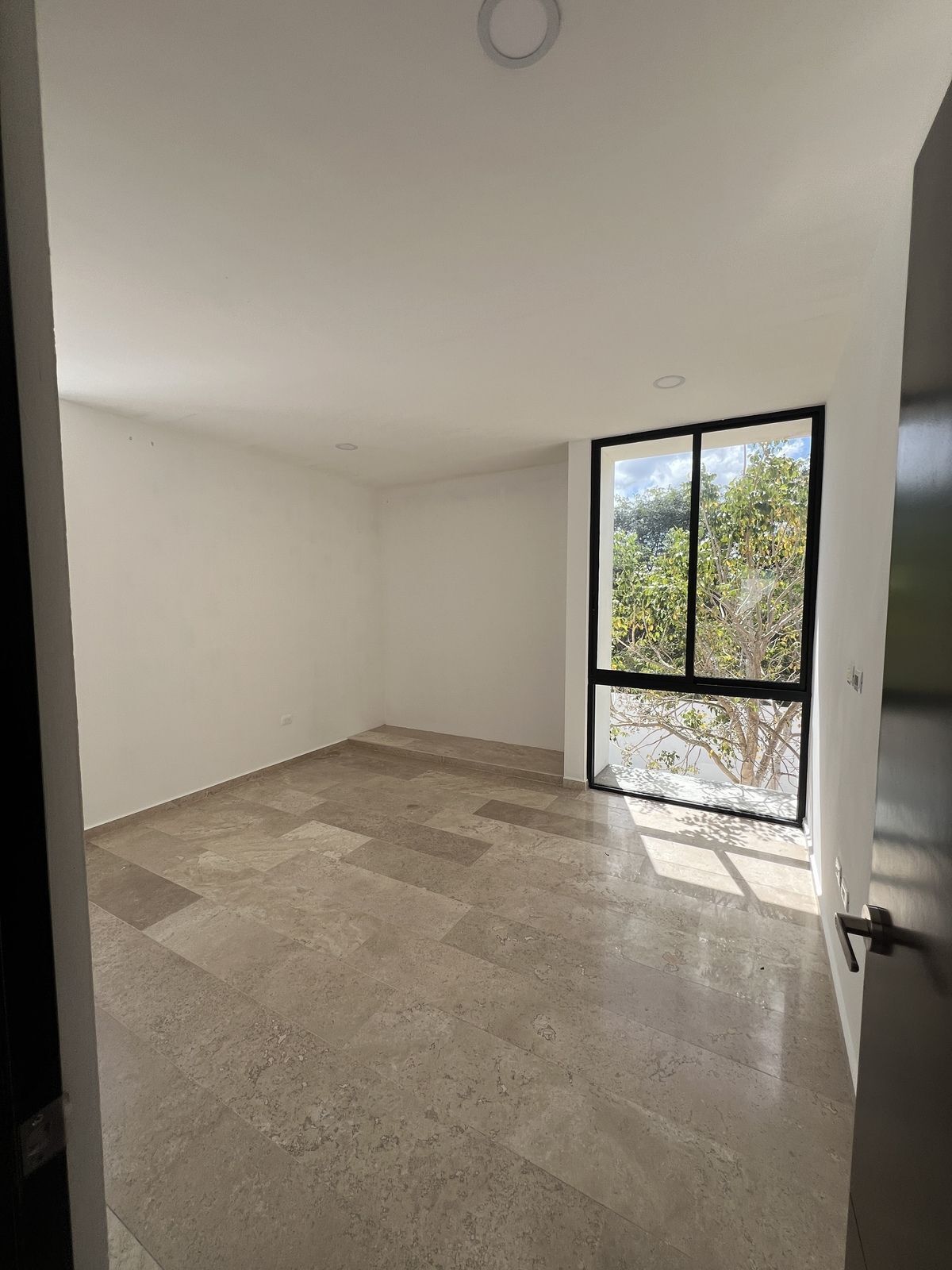 18 de 21: Segunda Habitación