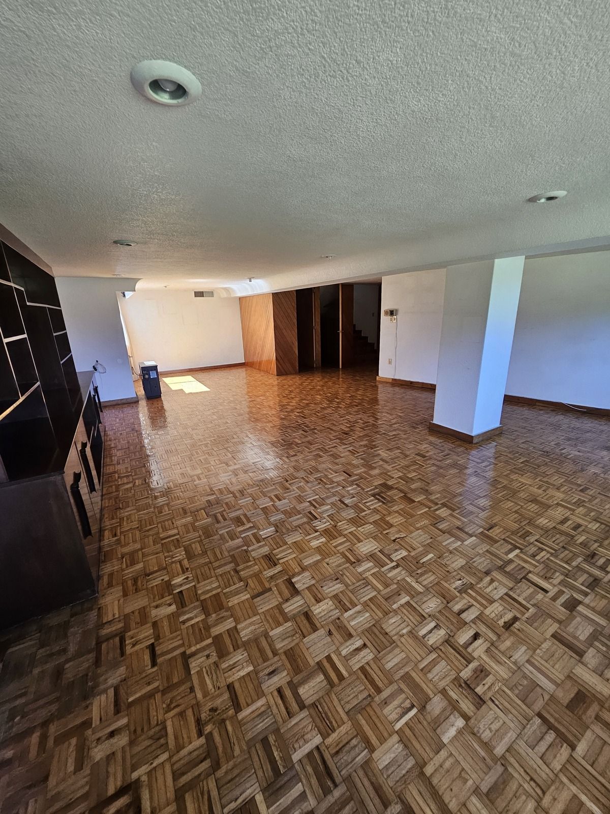 Casa en Venta en Bosque De Caobas con 3 Recámaras, 500 Metros Cuadrados y 3 Baños Casa en Venta en Bosque De Caobas con 3 Recámaras, 500 Metros Cuadrados y 3 Baños