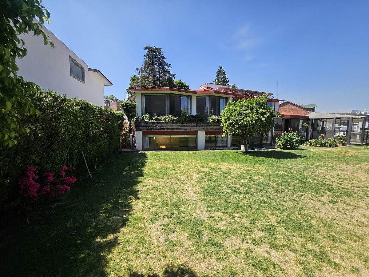 Casa en Venta en Bosque De Caobas con 3 Recámaras, 500 Metros Cuadrados y 3 Baños Casa en Venta en Bosque De Caobas con 3 Recámaras, 500 Metros Cuadrados y 3 Baños