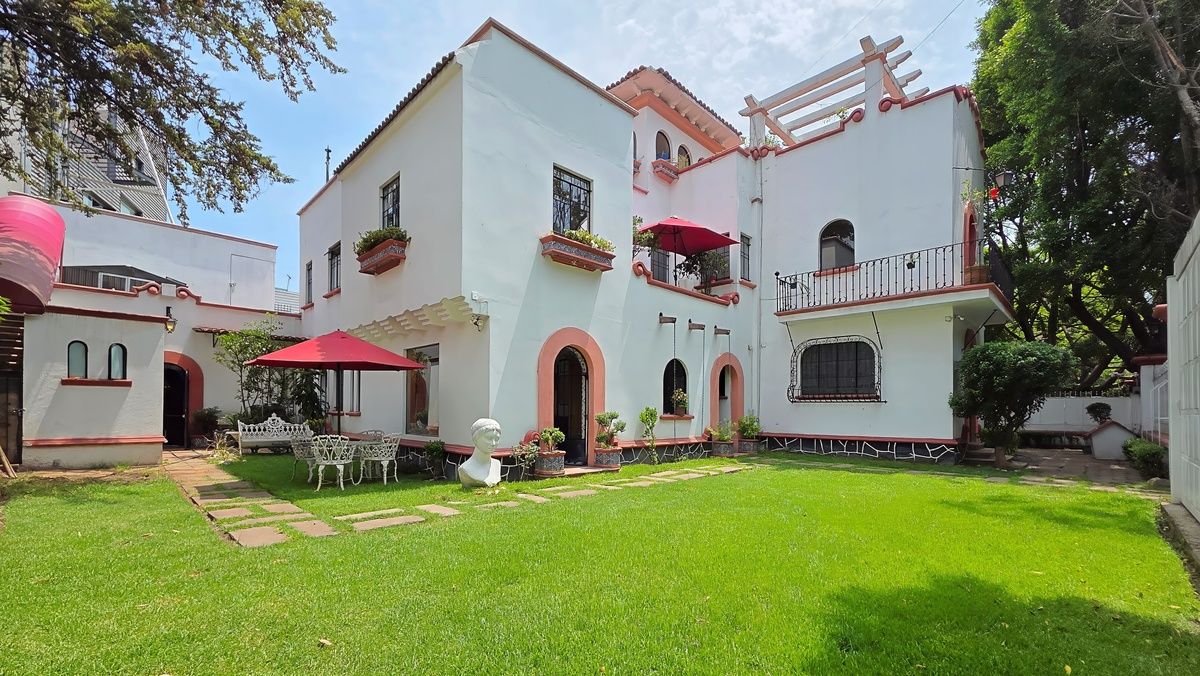 1 of 20: Casa con uso de suelo en Chimalistac Tips Inmobiliarios ®