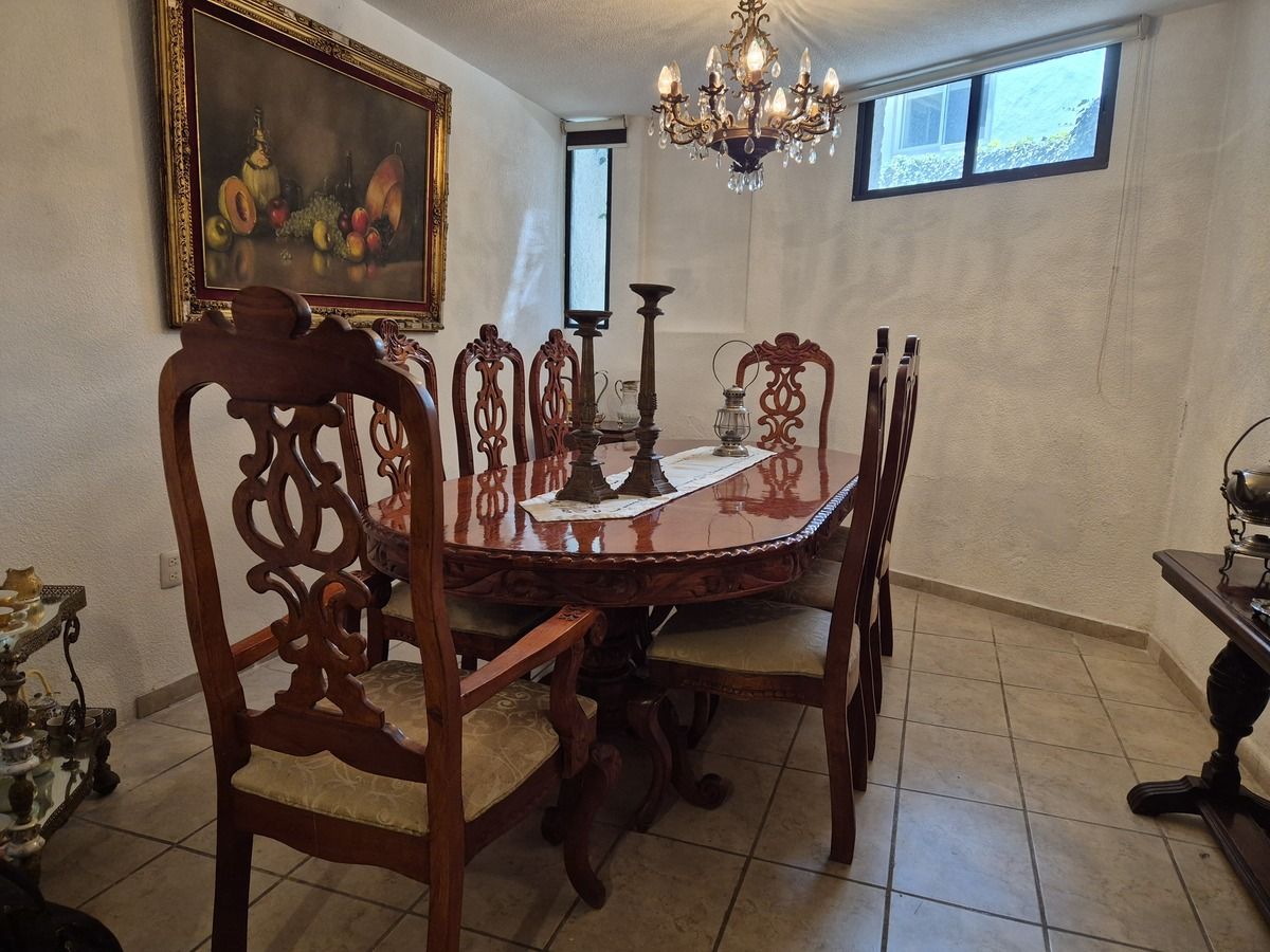 8 of 36: Comedor