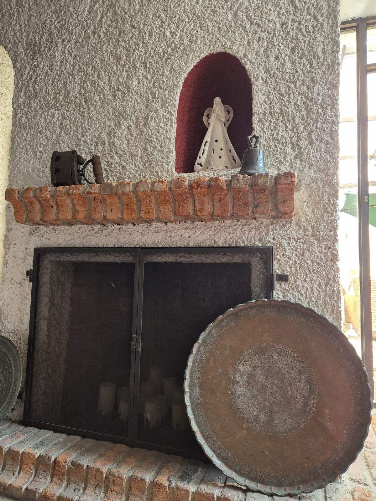 19 of 36: Chimenea