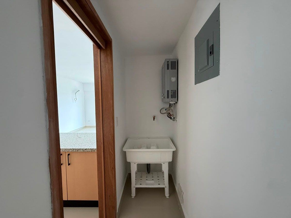 Apartamento en Viejo Arroyo Hondo, Santo Domingo Centro (Distrito Nacional), foto 37 de 50