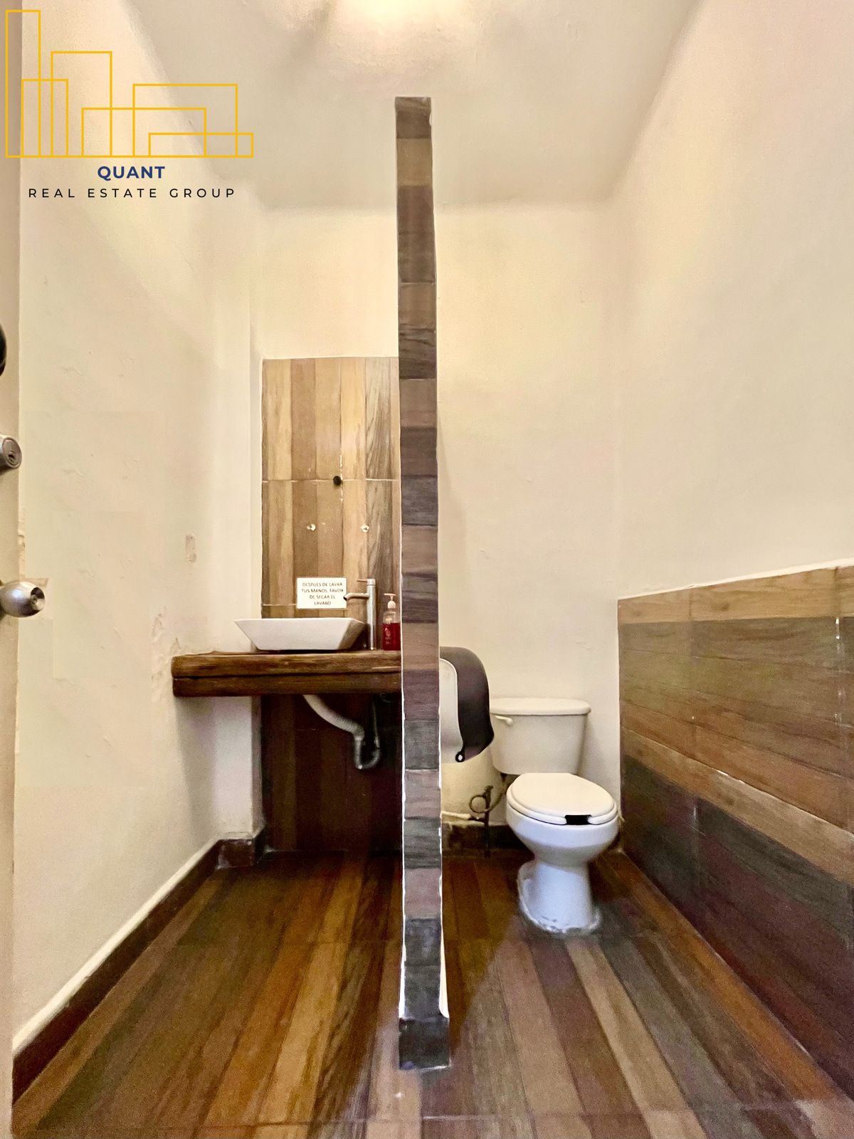22 de 31: Baños comunes