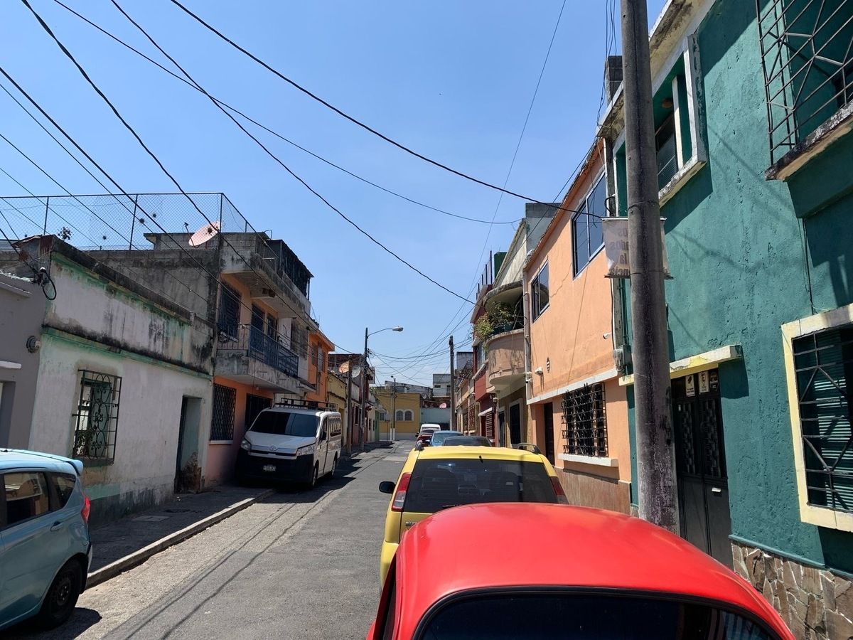 3 de 6