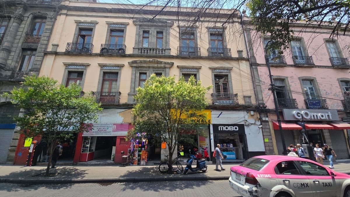 Venta plaza comercial en el Centro historico