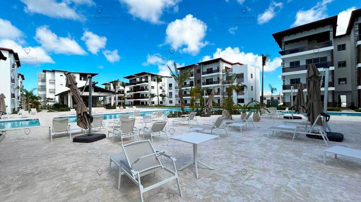 3 de 25: Se Vende Apartamento de 3 hab en Velero Punta Cana 3