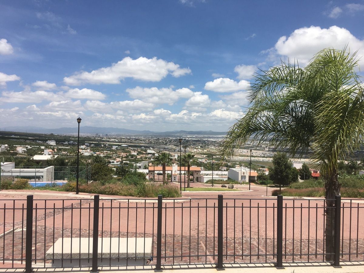 13 de 25
