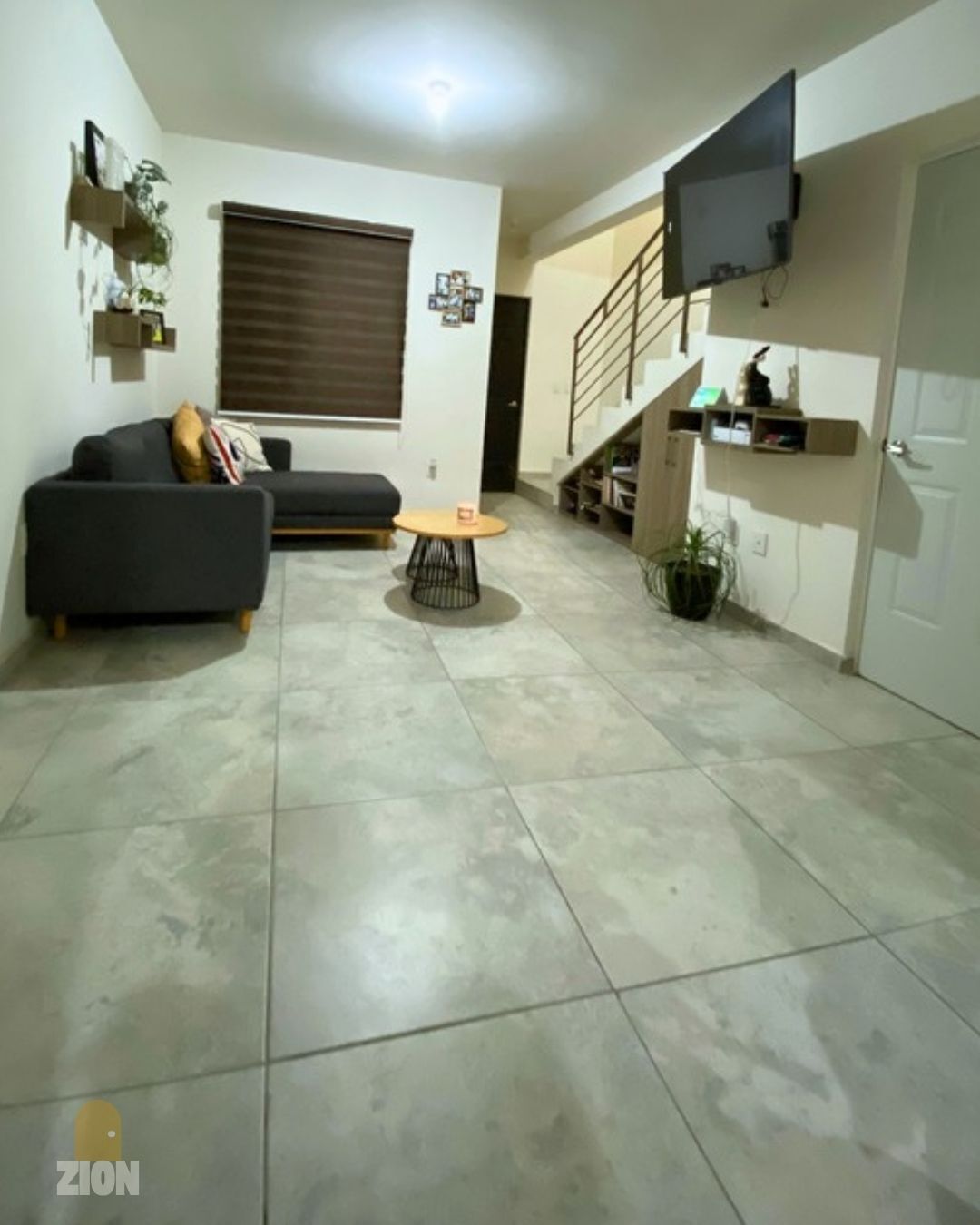 3 of 15: Sala - Comedor - Baño Completo 
Planta Baja