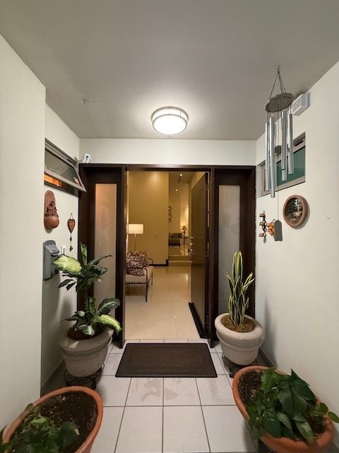 1 of 26: Entrada principal