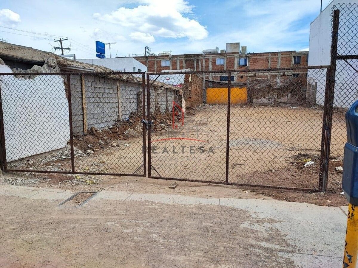 2 de 4