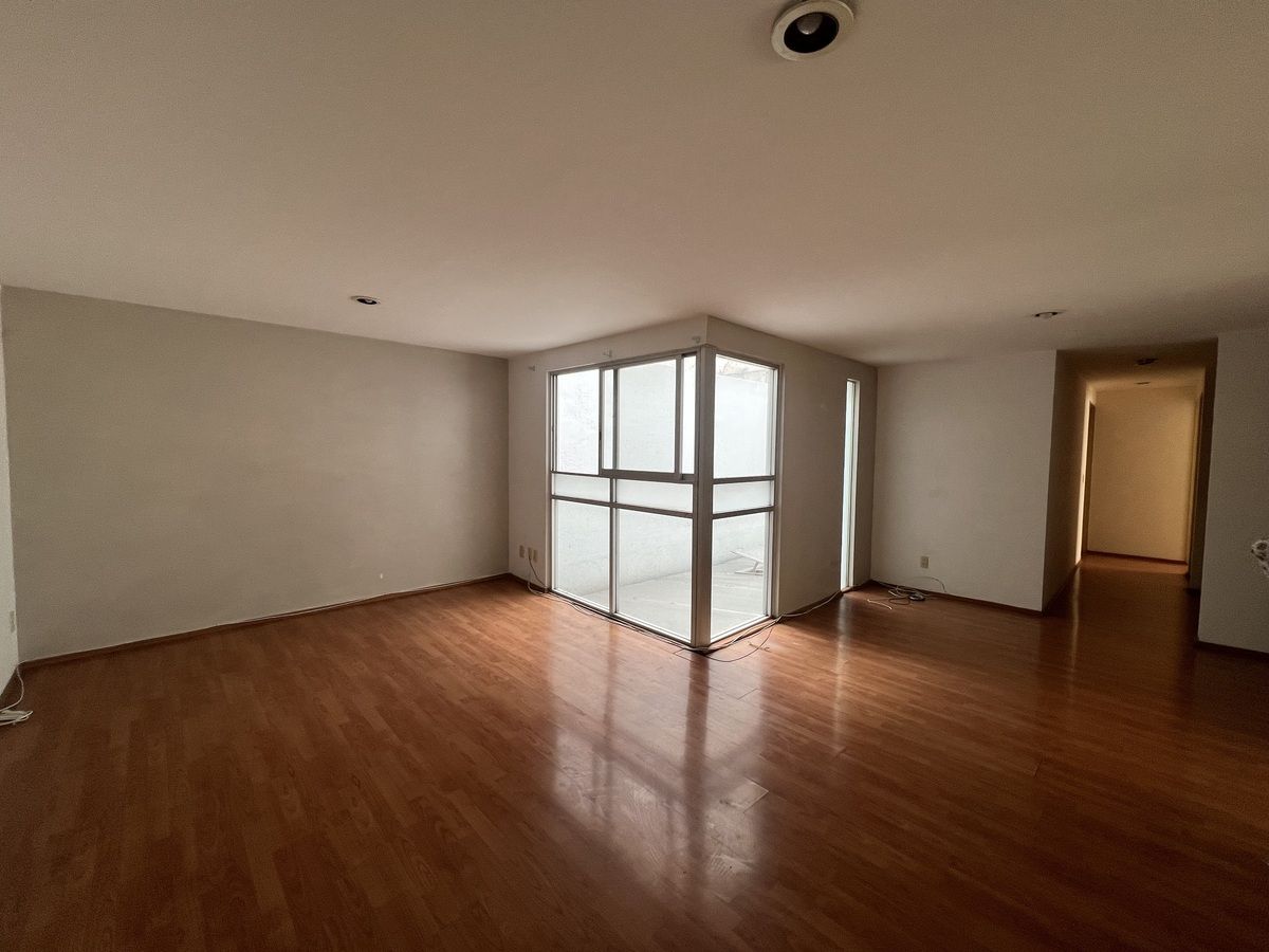 3 de 11: Sala comedor