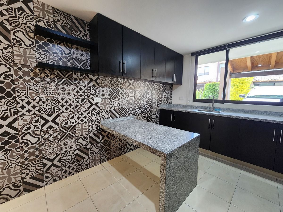 1 of 20: Cocina