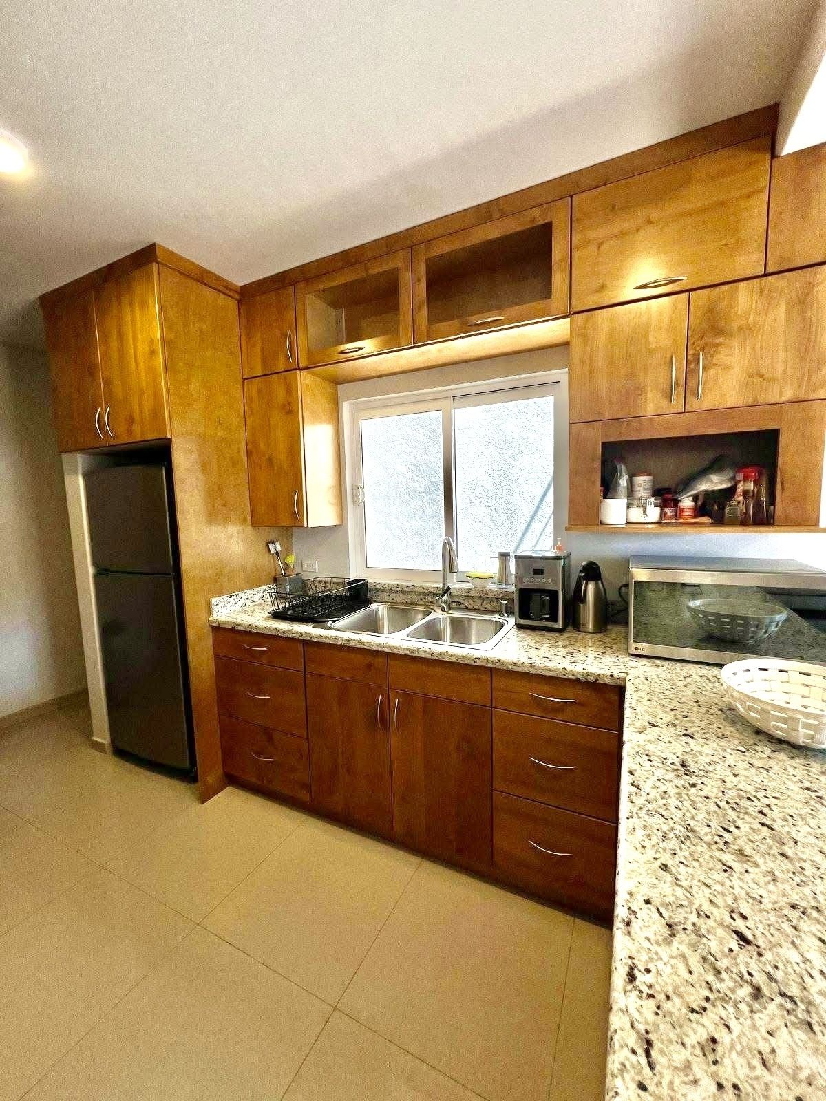 4 of 15: Cocina integral