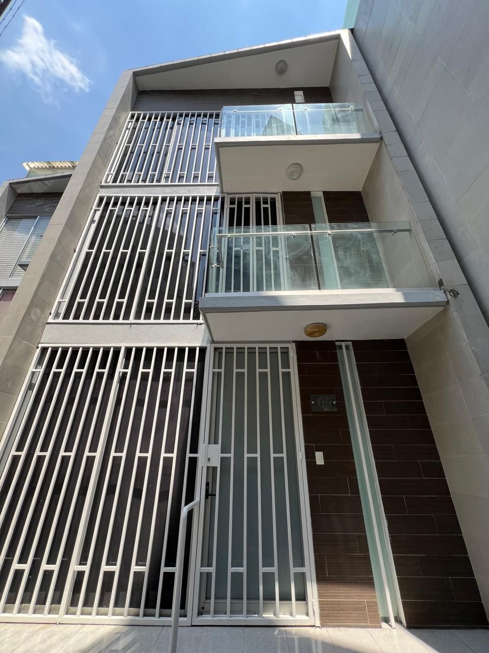 13 de 29: Fachada casa