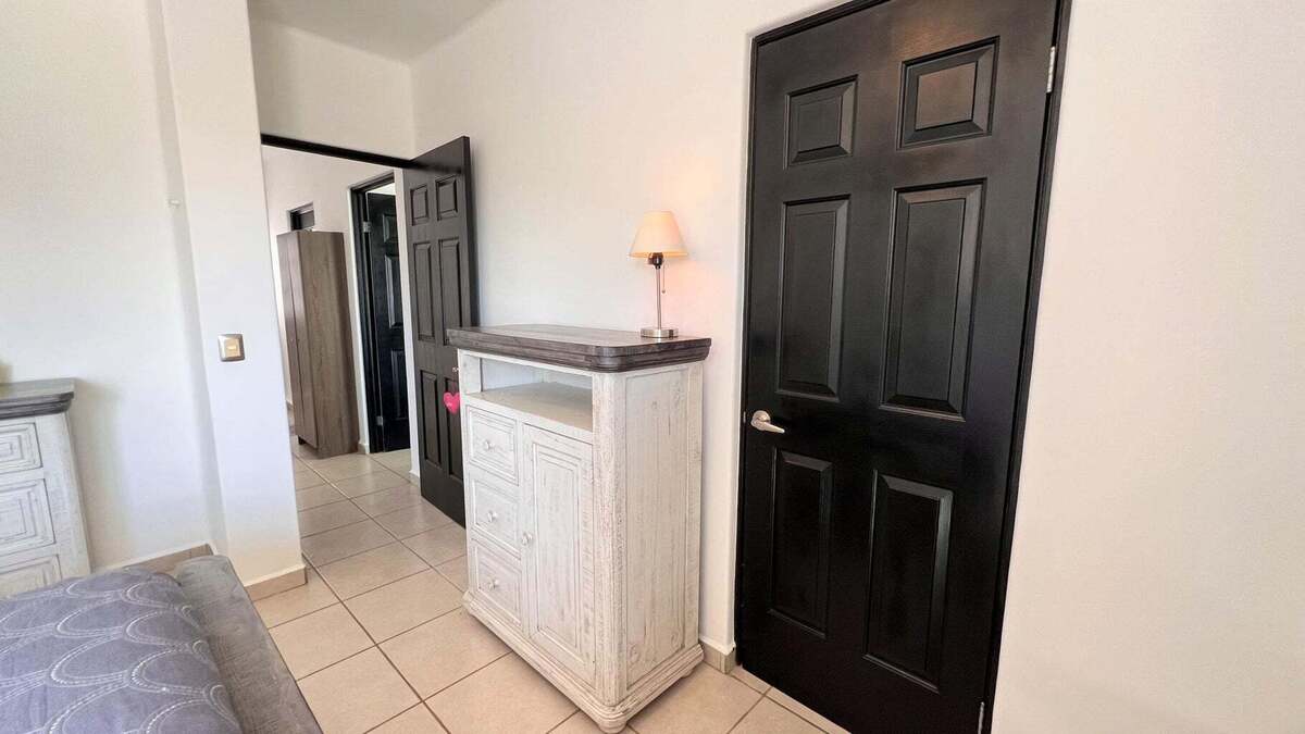 20 de 24: Cuarto Principal