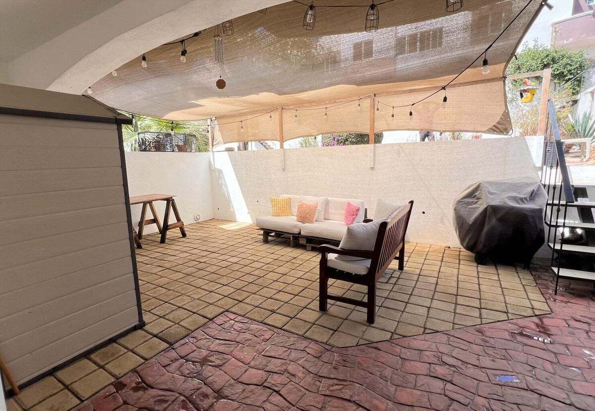 13 de 25: Patio Privado con Asador y Bodega