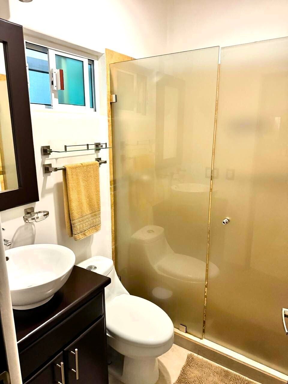 17 de 23: Baño completo 2