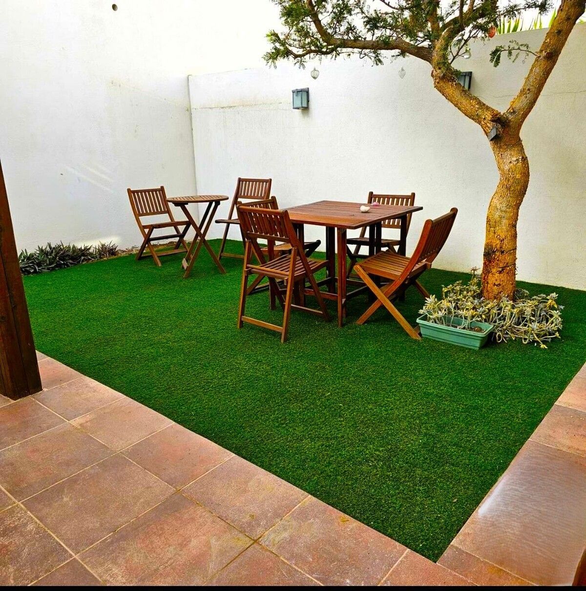 21 de 23: Comedor Exterior