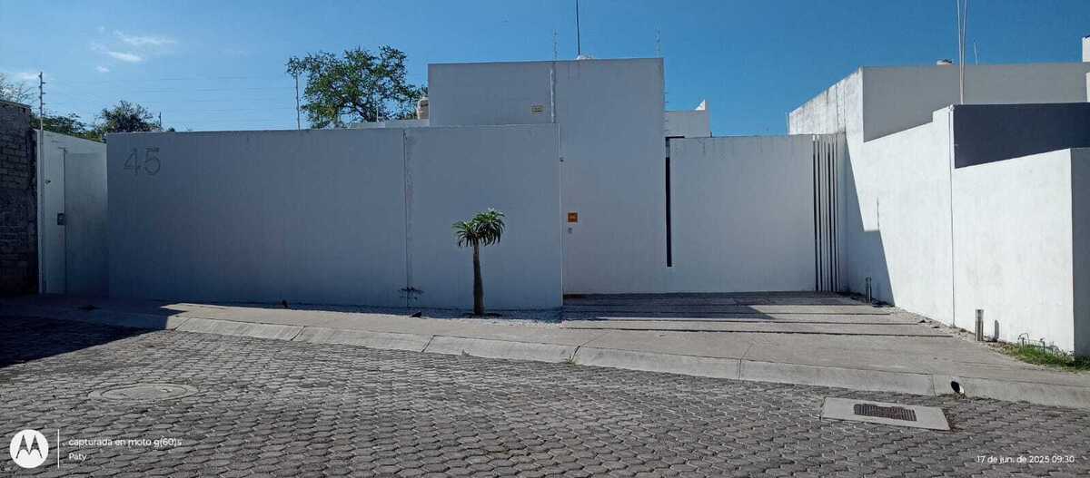 4 de 20