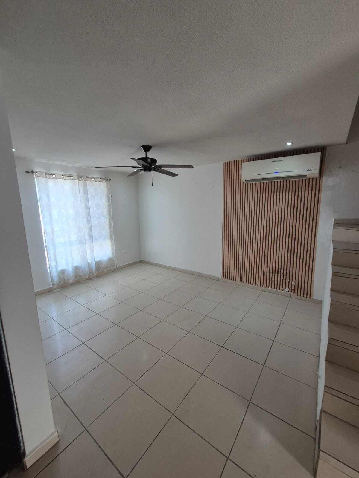 2 de 14: Sala