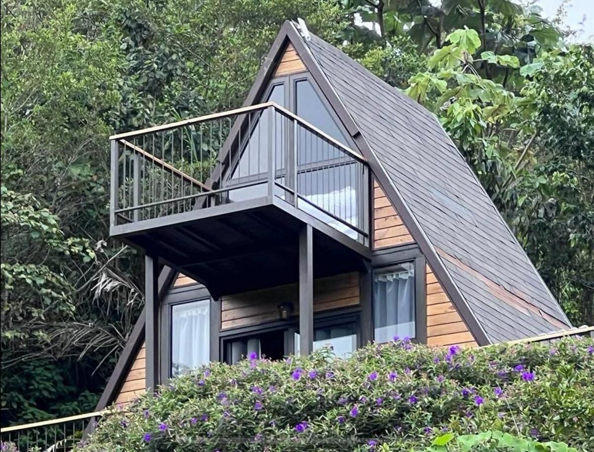2 de 13: Fachada de la casa