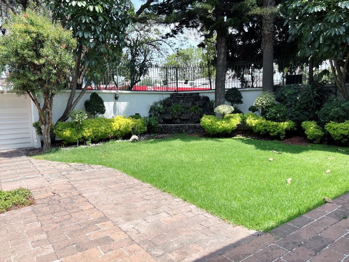 8 de 23