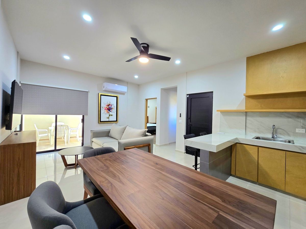 9 de 24: Comedor - cocina