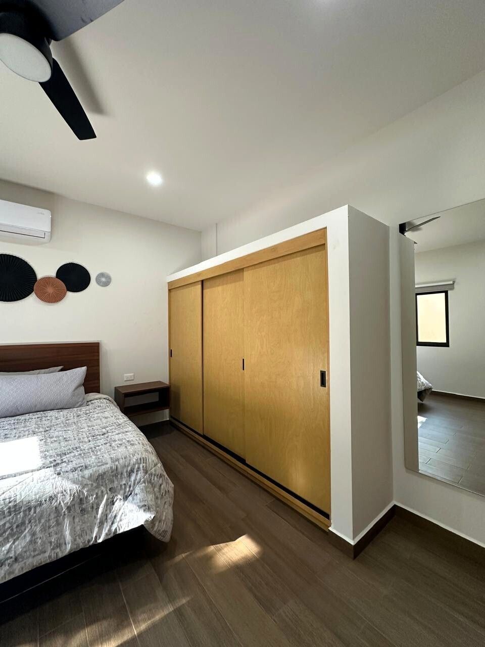 16 de 24: Closet (no incluye cama)