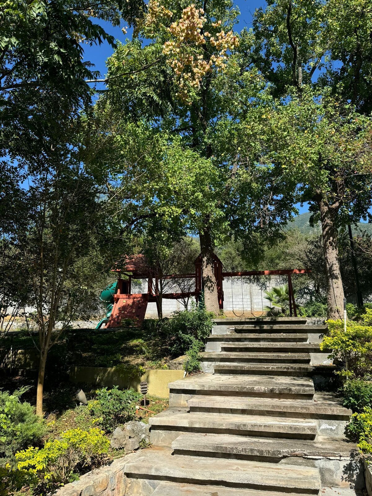 4 of 23