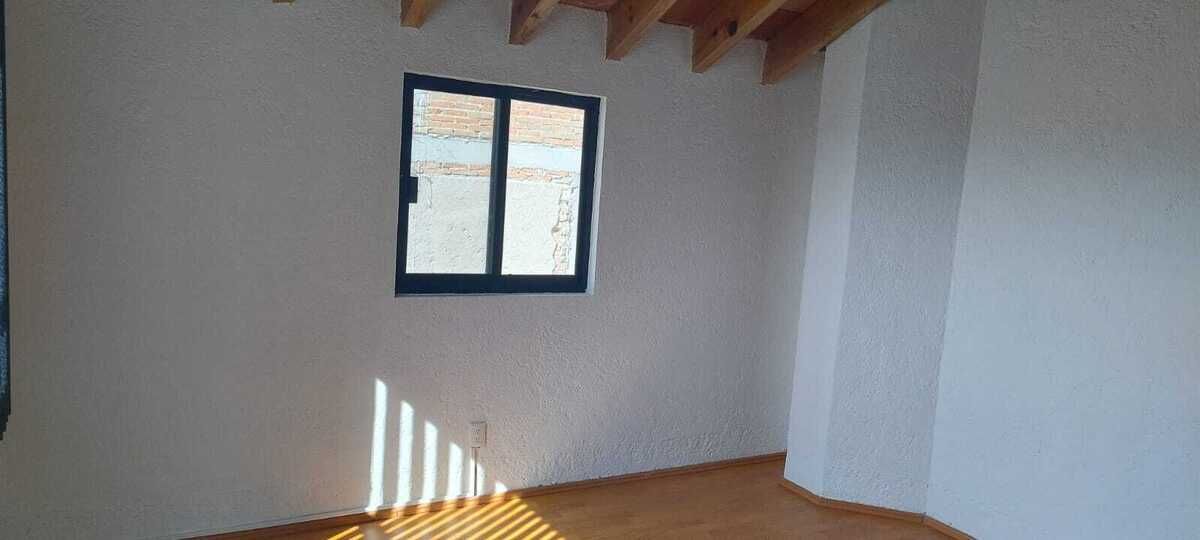 4 de 16