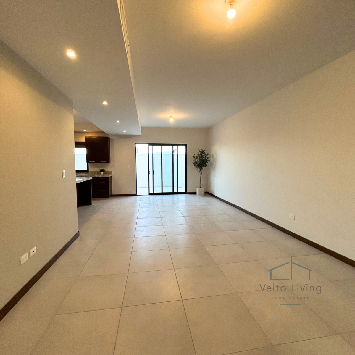 3 de 12: Sala/comedor