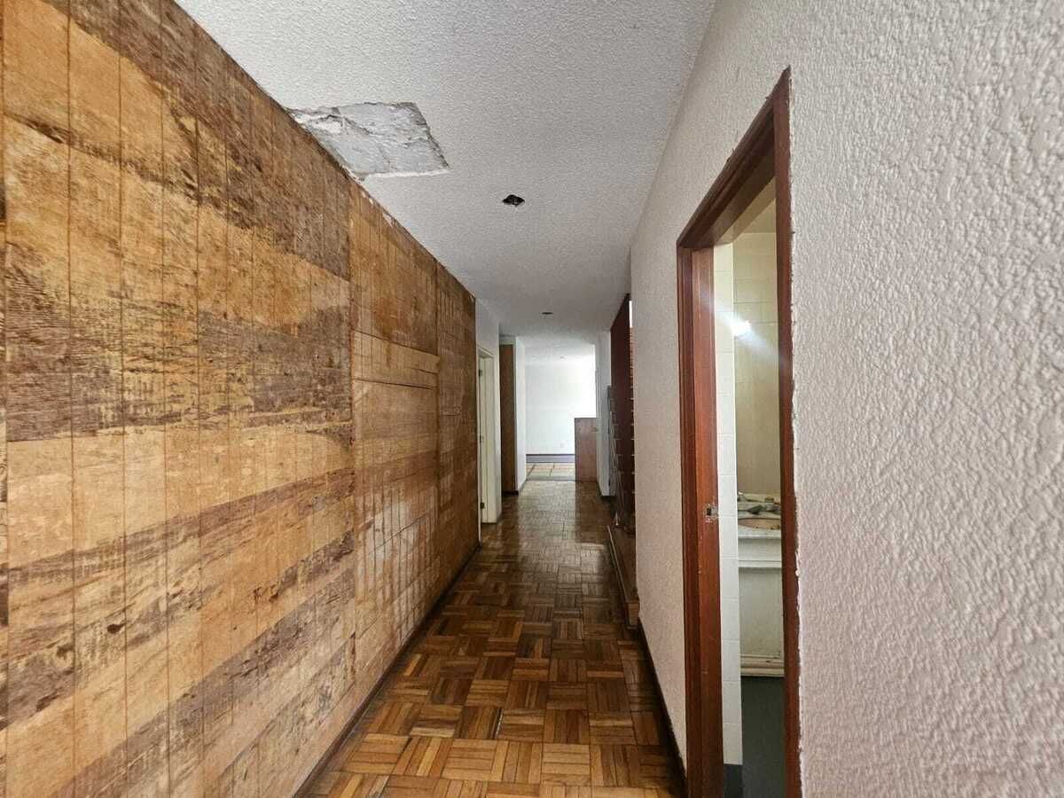 Casa para Renovar con uso de suelo para oficinas y comercio en Palmas - foto 4