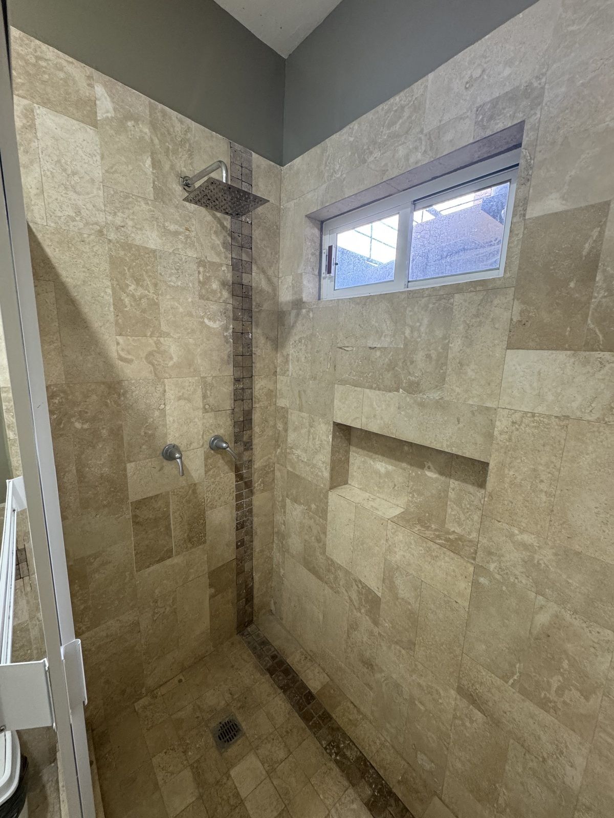4 de 11: Baño de mármol