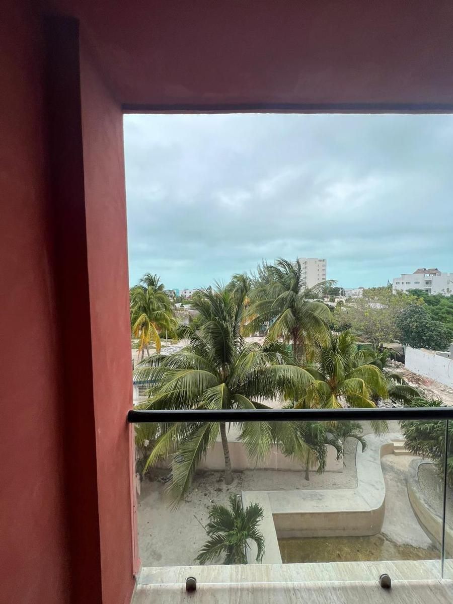 3 de 8
