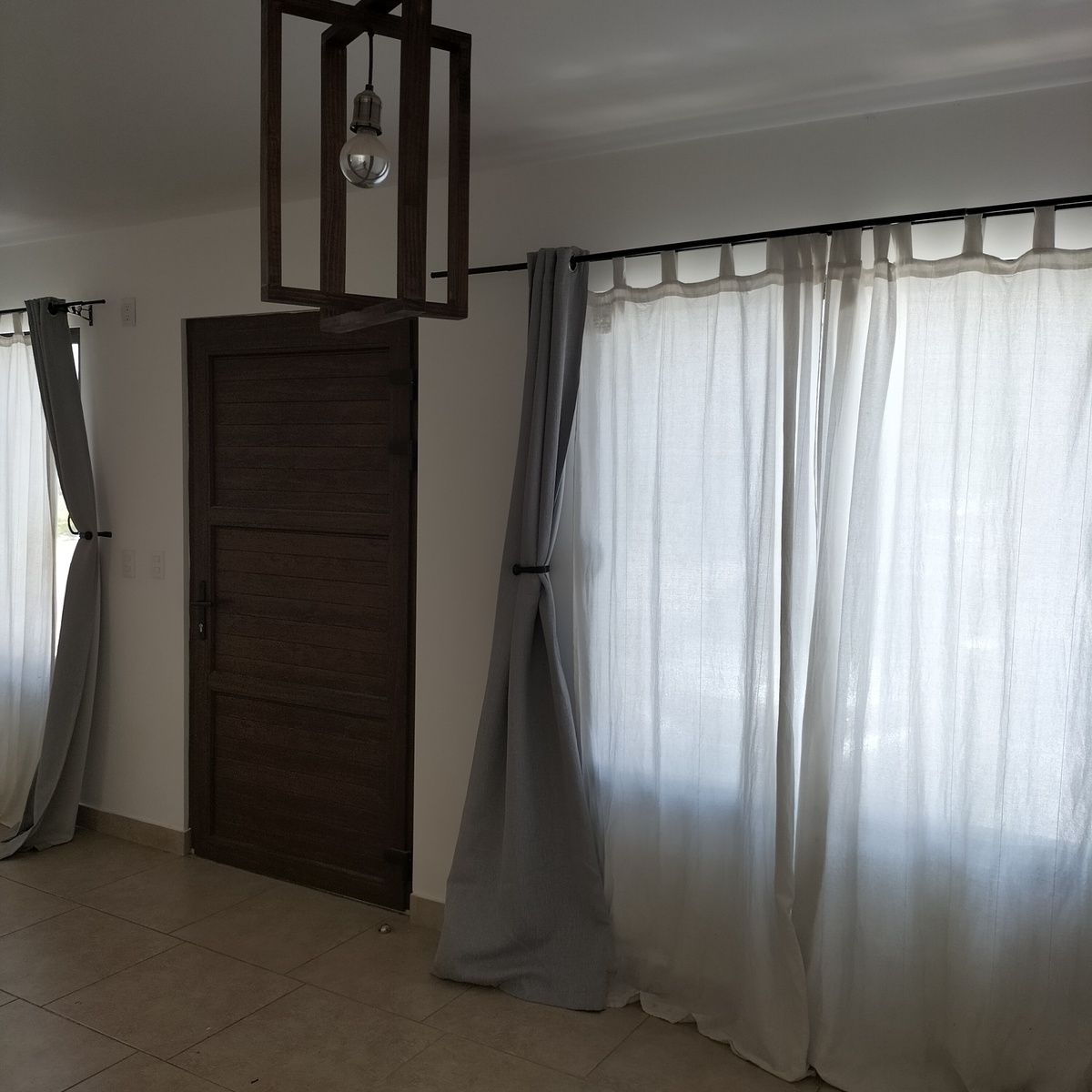 3 de 16