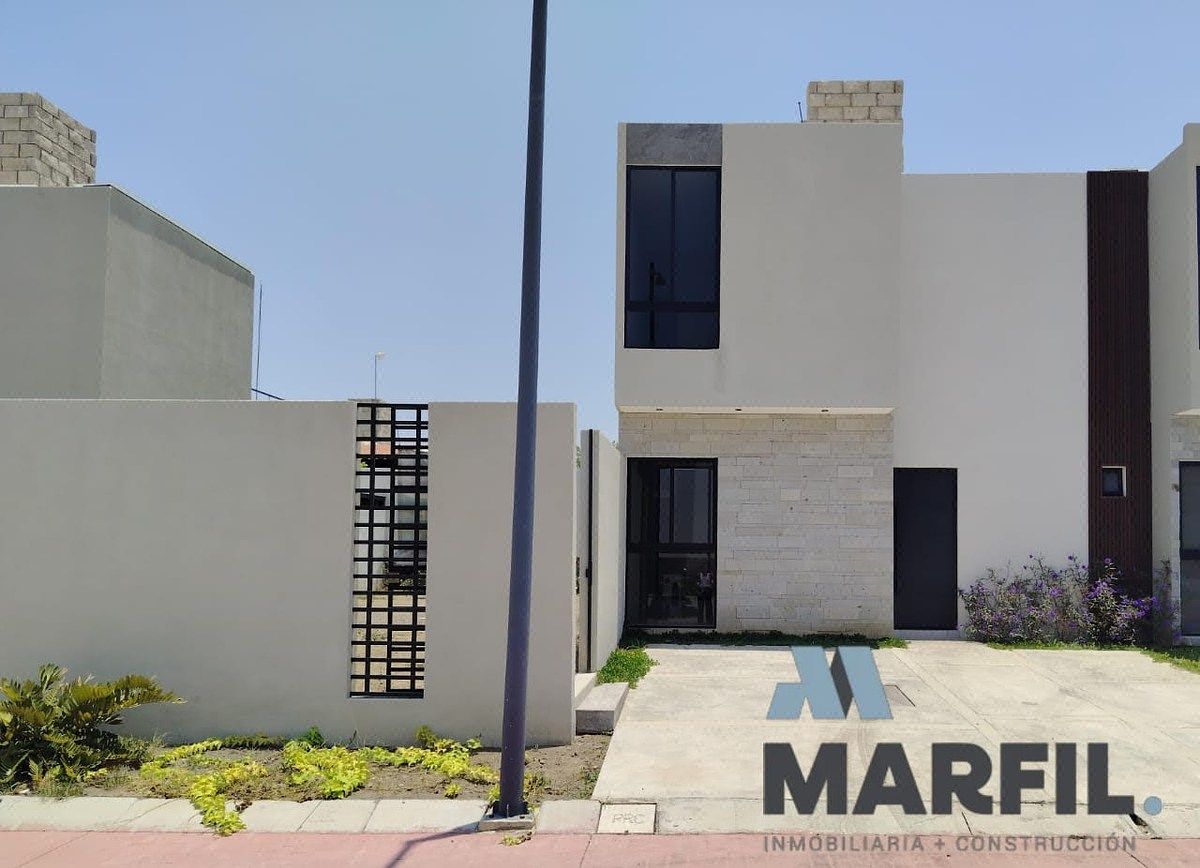 Casas en Venta con Terreno excedente en Colima Coto AQUA LIVING CIUDAD NATURA